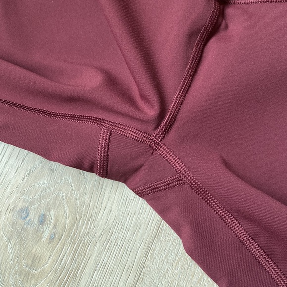 Wunder under crop 21” luxtreme red merlot size 2 lululemon nwt - Picture 4 of 11